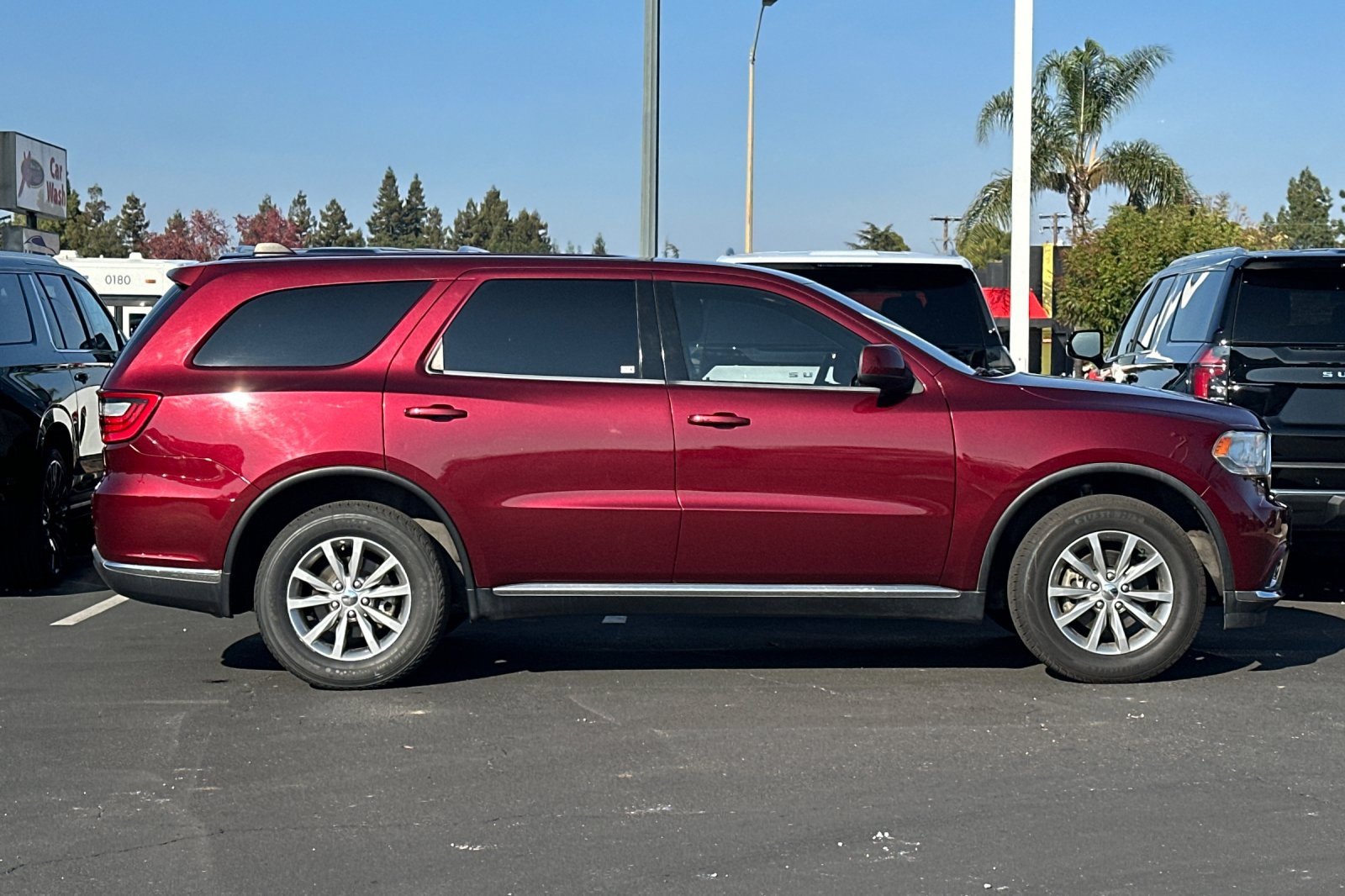 Used 2017 Dodge Durango SXT w/ 3rd Row Seating Group image 4