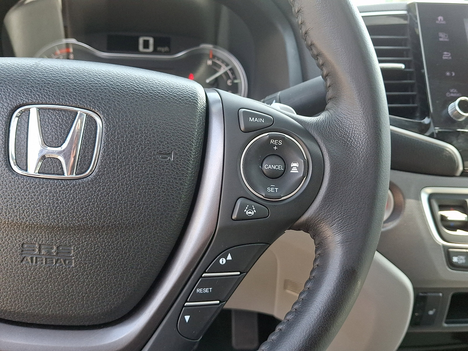 Used 2023 Honda Ridgeline RTL image 23