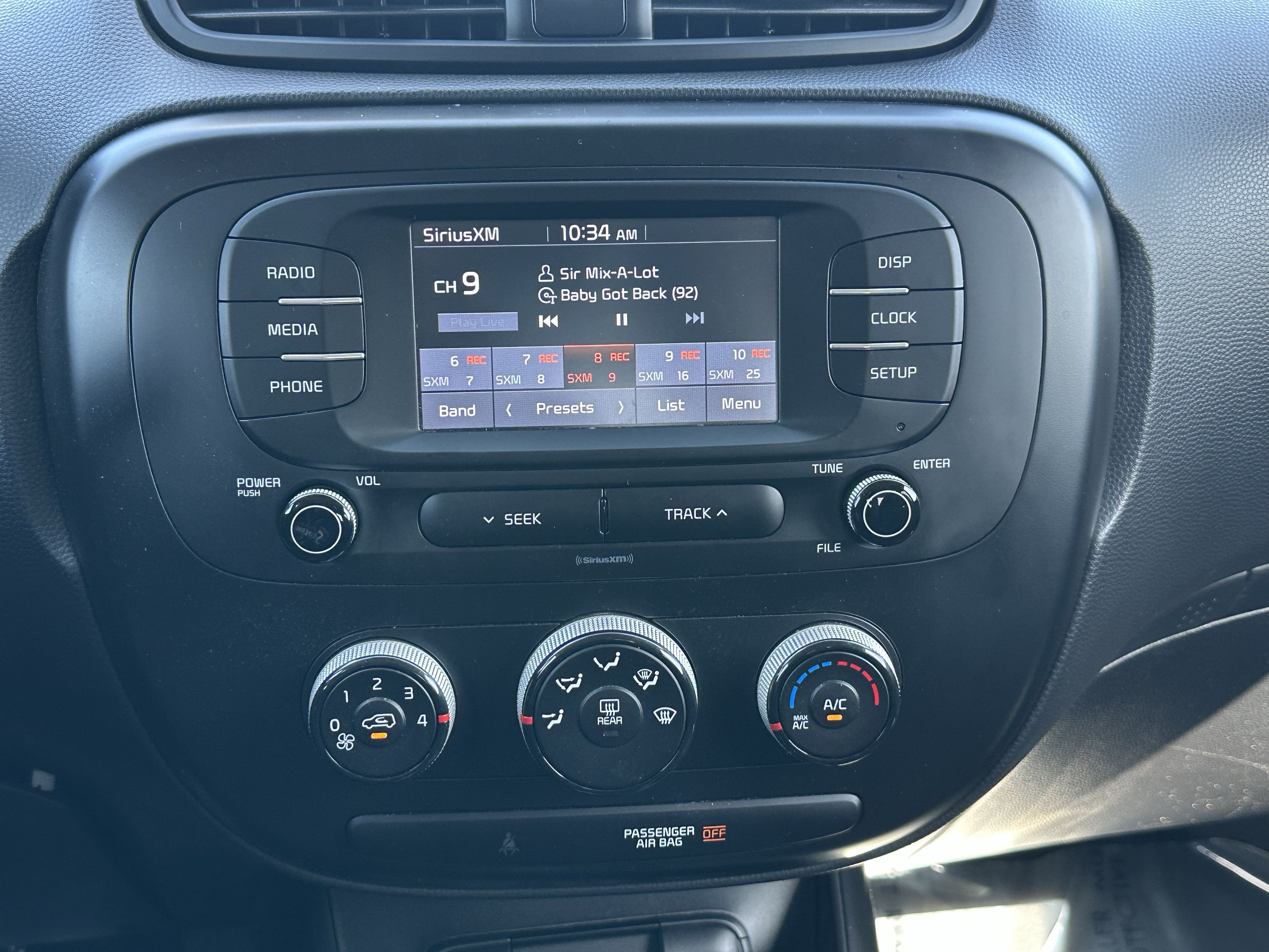 Used 2019 Kia Soul FWD image 27