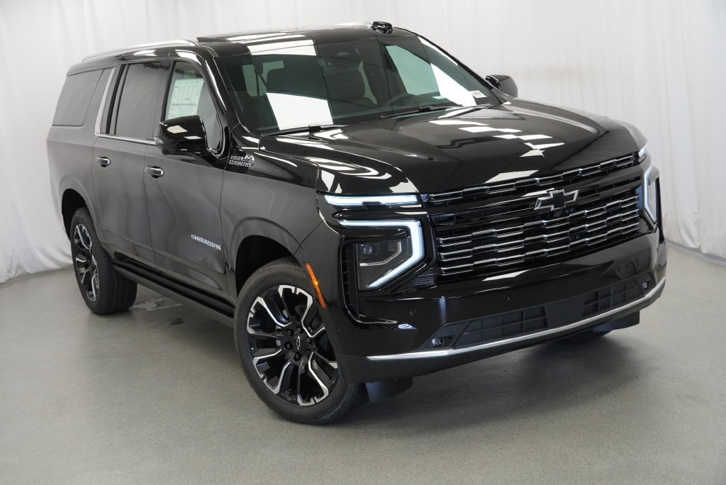 New 2026 Chevrolet Suburban High Country AWD/4WD image 36