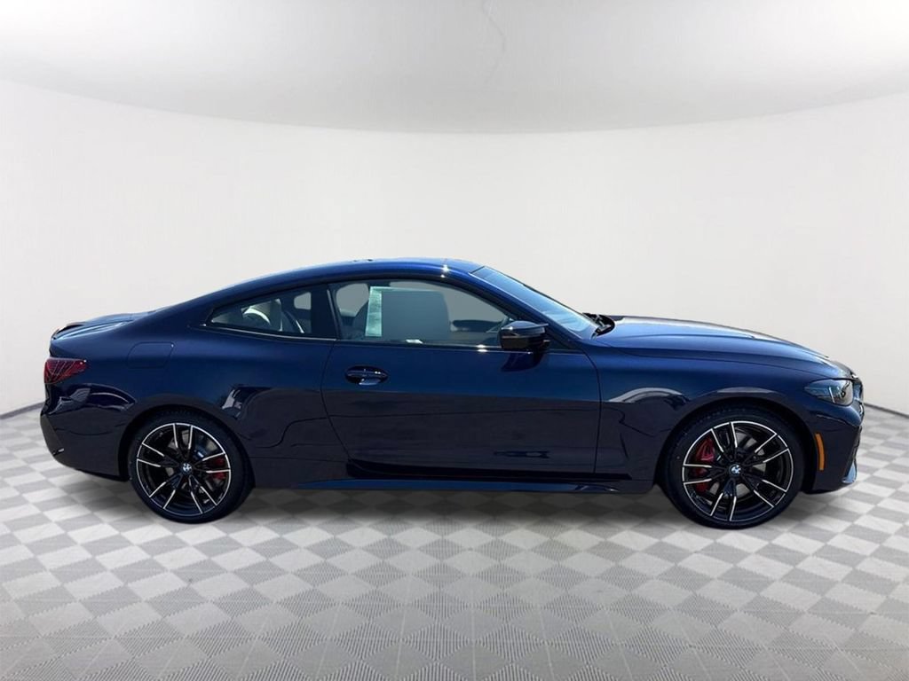 New 2026 BMW 440i xDrive Coupe w/ Premium Package AWD/4WD image 4