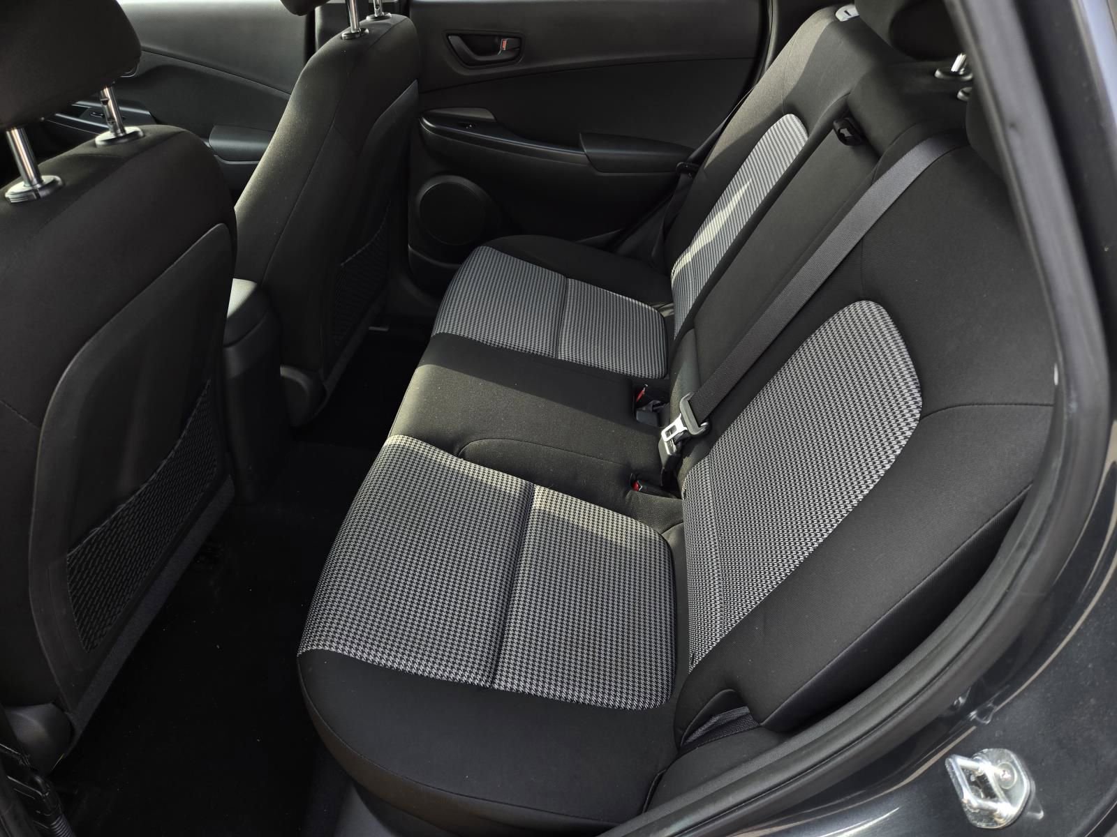 Used 2019 Hyundai Kona SE FWD image 12