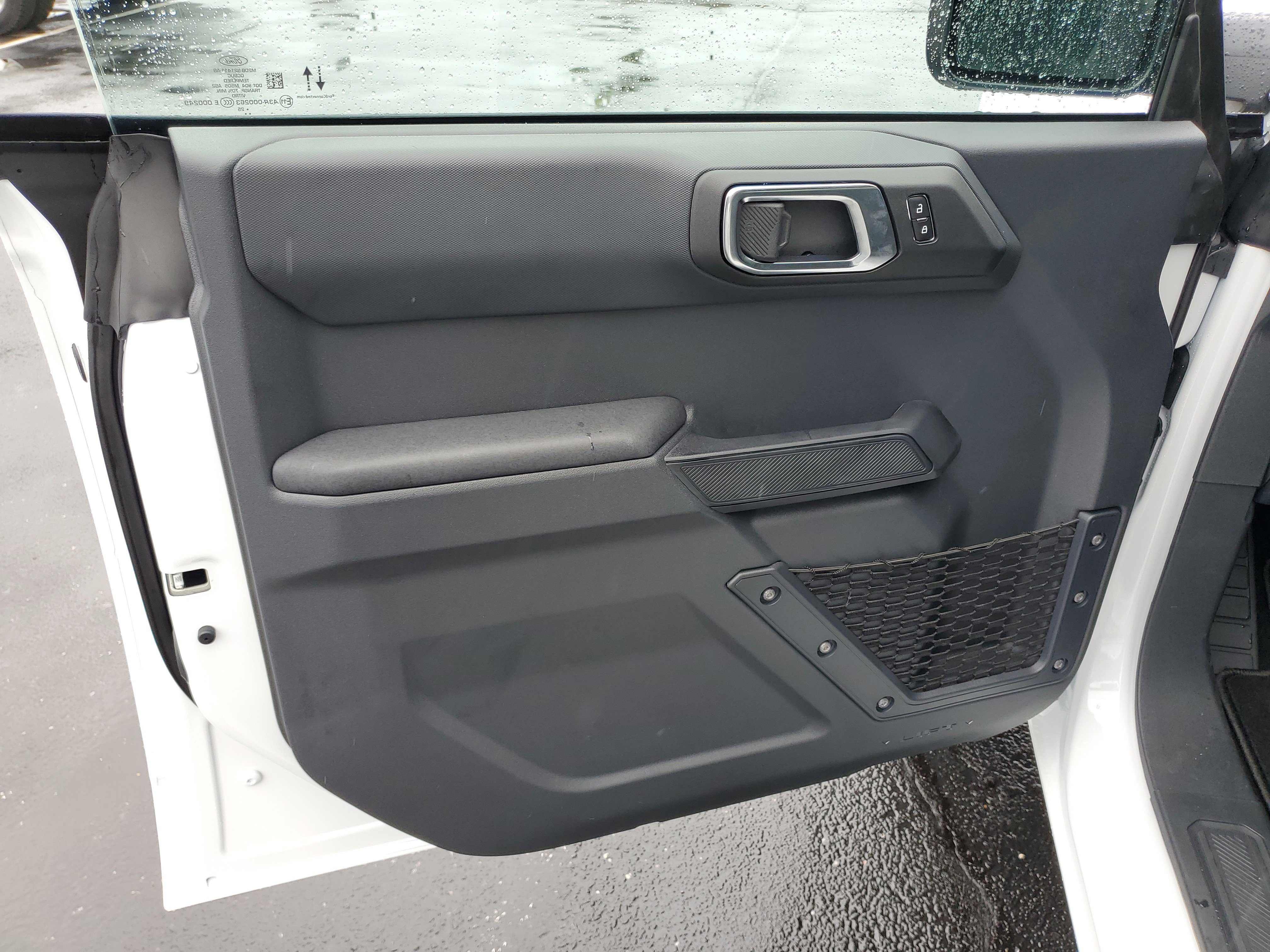 New 2025 Ford Bronco Base image 16