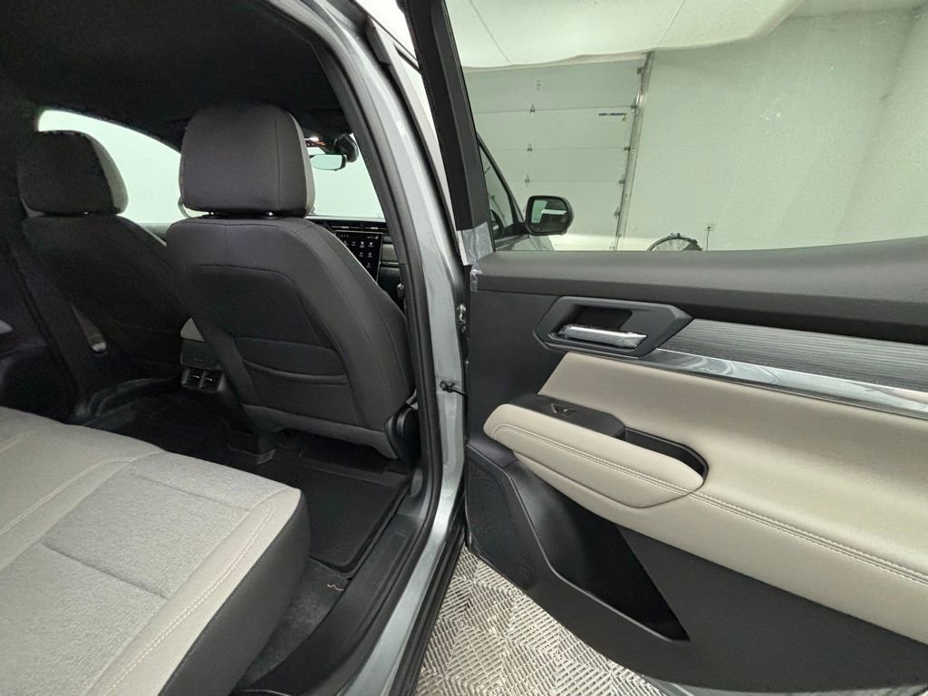 New 2026 GMC Terrain Elevation w/ Technology Package II image 37