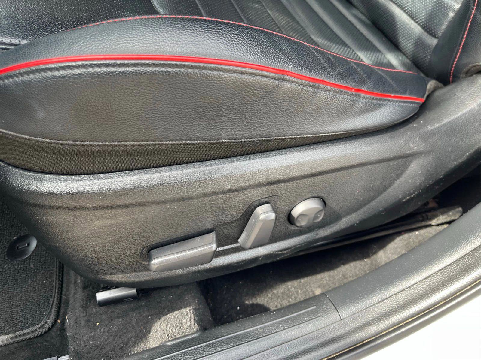 Used 2023 Kia Forte GT w/ GT2 Package image 11