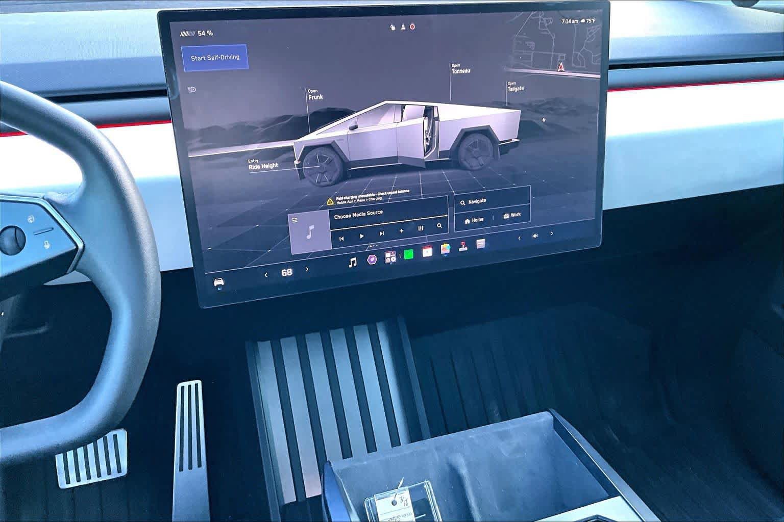 Used 2024 Tesla Cybertruck AWD Crew Cab image 6
