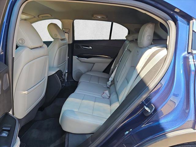 Used 2020 Cadillac XT4 Premium Luxury FWD image 18