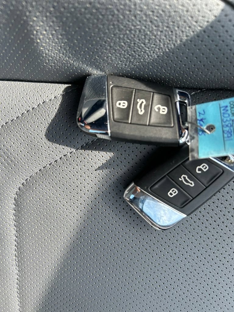 Used 2026 Volkswagen Jetta GLI Autobahn FWD image 30