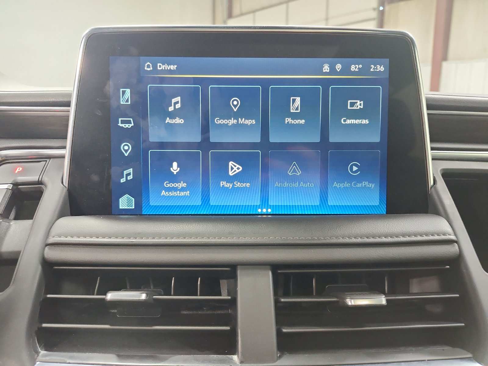 Used 2023 Chevrolet Tahoe LT w/ Luxury Package RWD image 18
