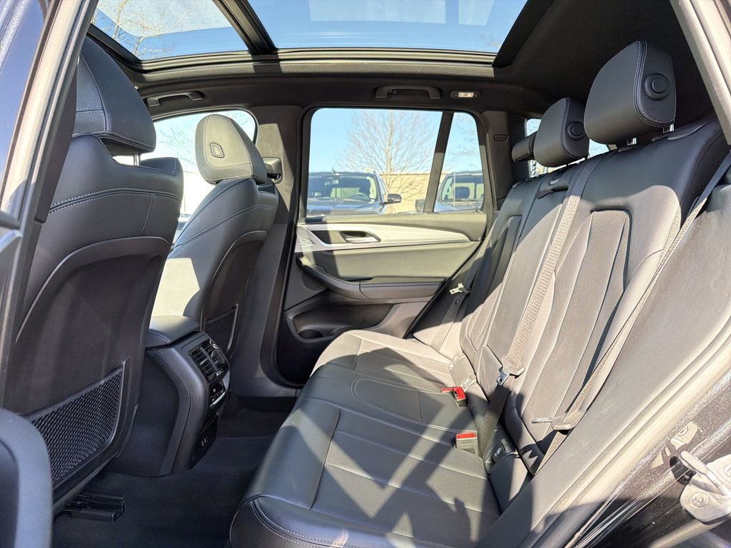 Used 2023 BMW X3 sDrive30i image 14