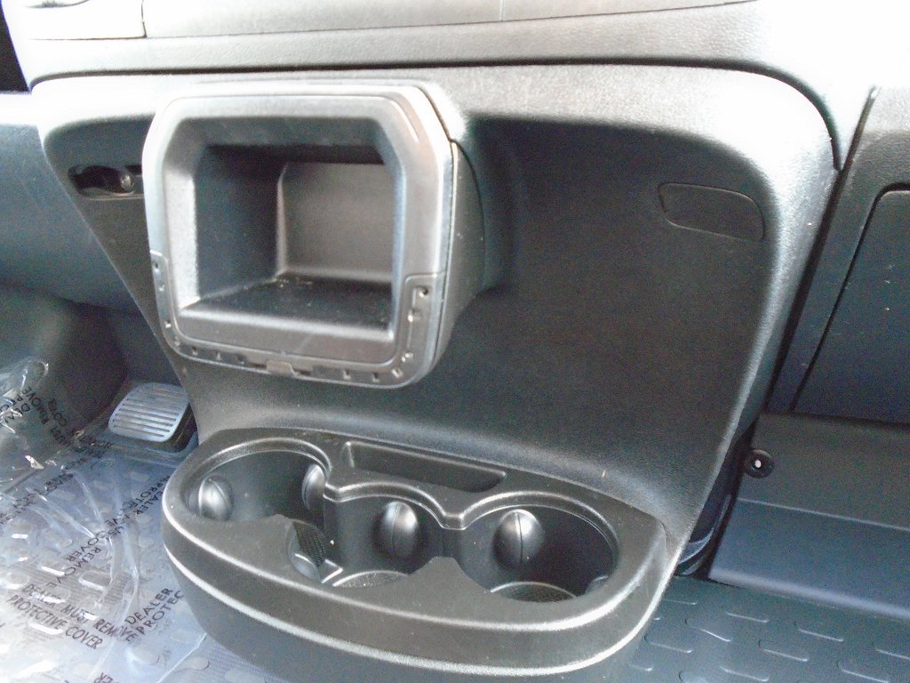 Used 2025 RAM ProMaster 2500 w/ U-Haul Equipment Group FWD image 12