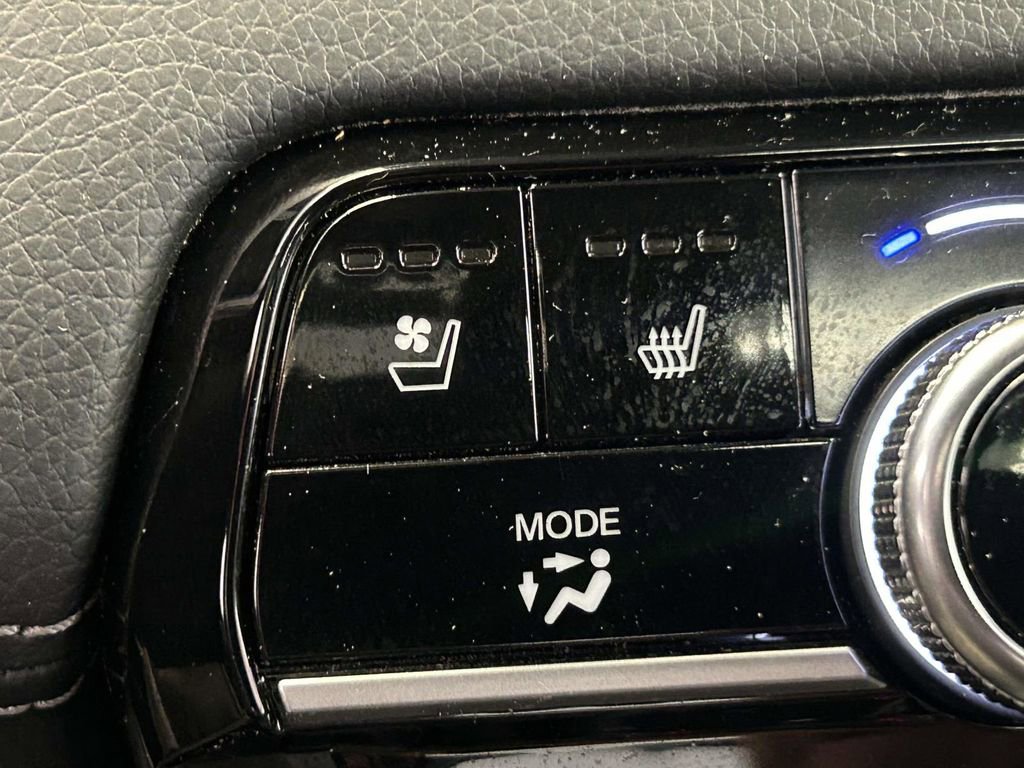 Used 2023 Honda Pilot Elite image 25