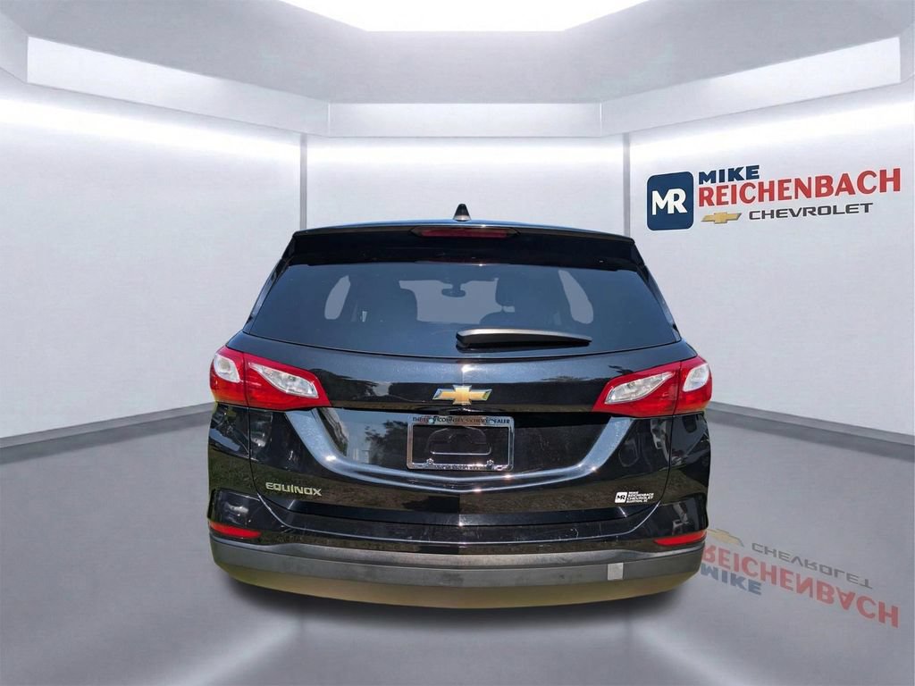 Used 2019 Chevrolet Equinox LS w/ LS Convenience Package FWD image 5