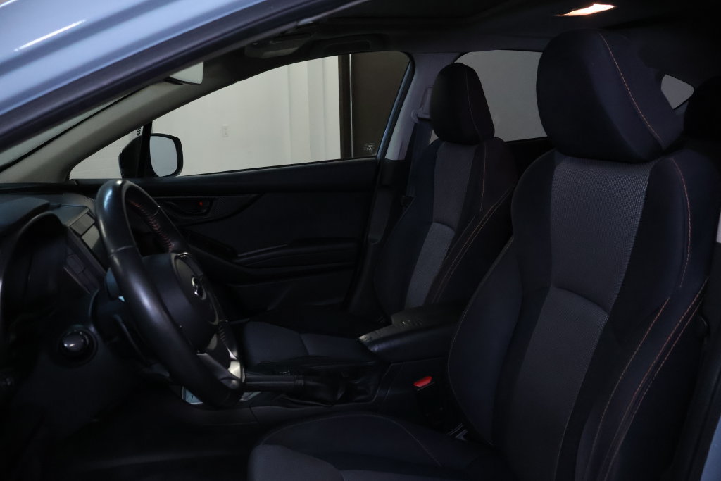Used 2020 Subaru Crosstrek 2.0i Premium w/ Moonroof Package 1 AWD/4WD image 16