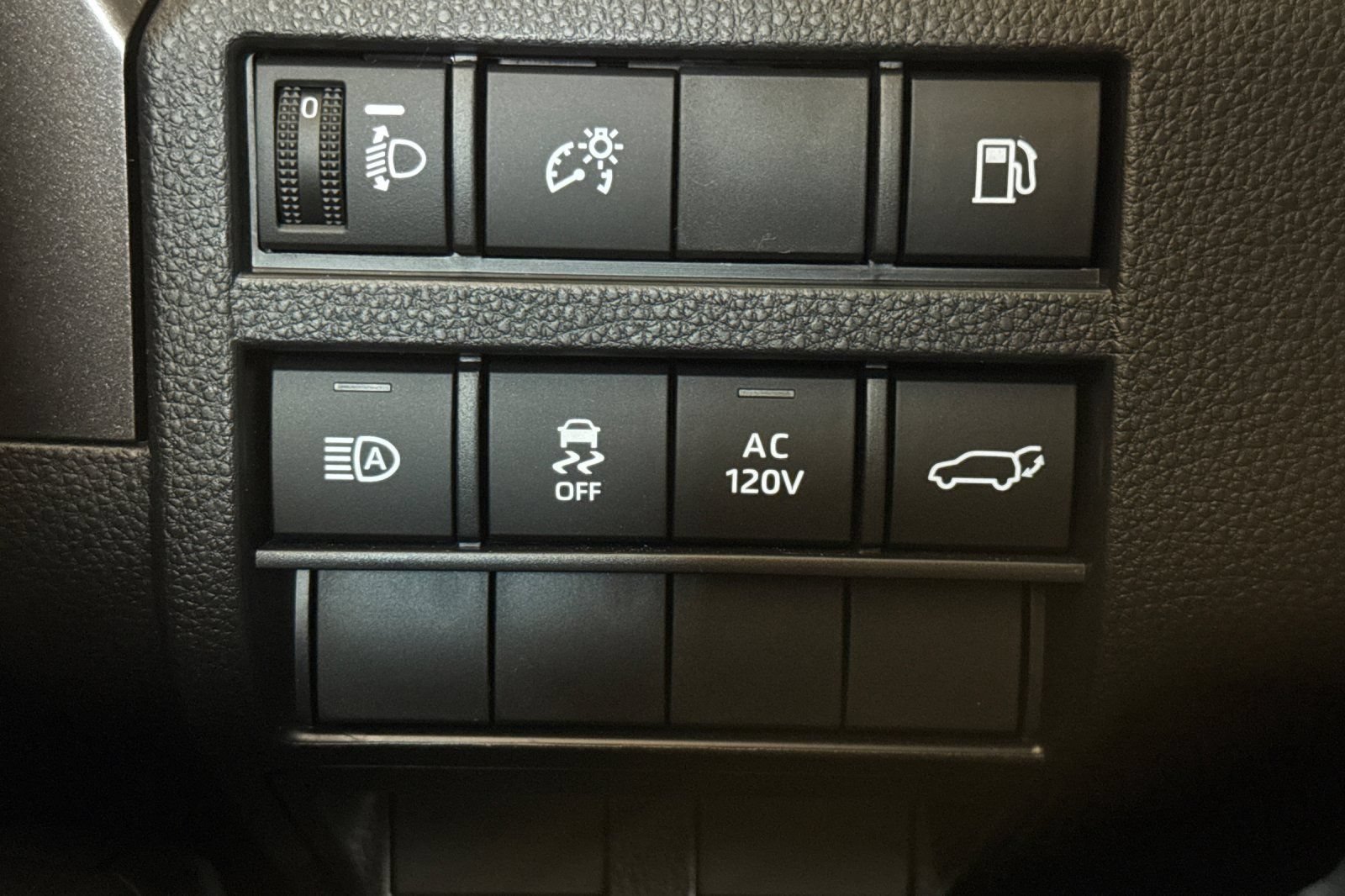 New 2026 Toyota 4Runner TRD Off-Road Premium AWD/4WD image 32