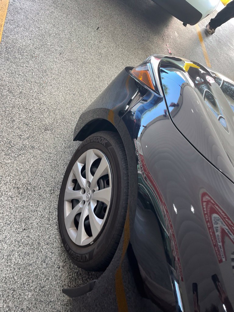 Used 2026 Toyota Corolla LE FWD image 3