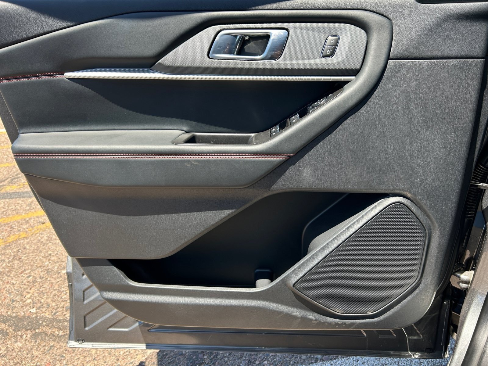 New 2026 Ford Explorer ST-Line RWD image 13