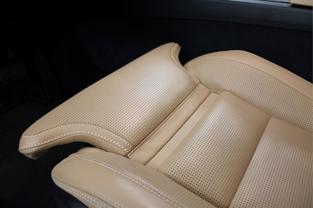 Used 2025 Volvo XC60 B5 Ultra image 40