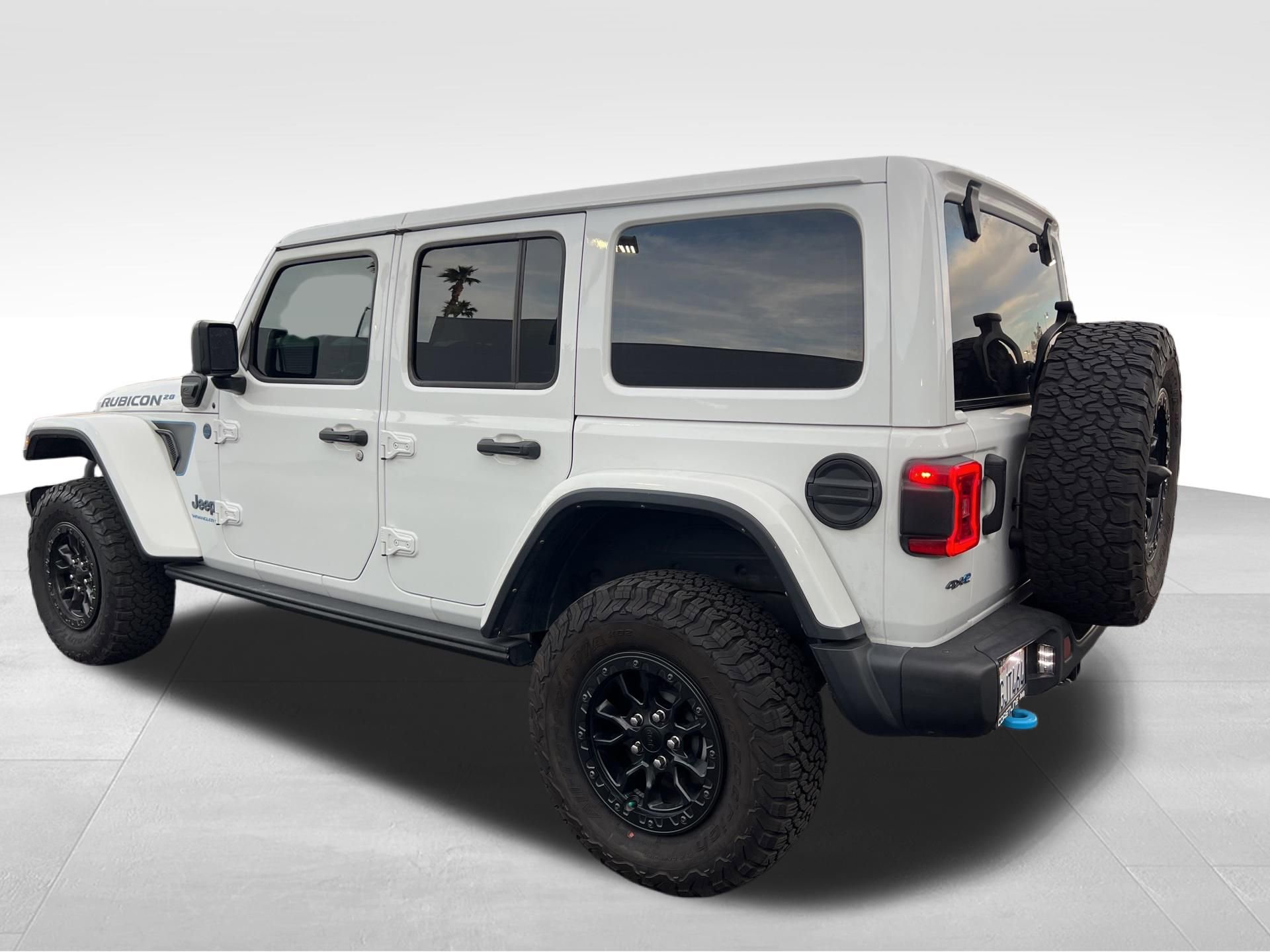 Used 2023 Jeep Wrangler Unlimited Rubicon 4xe image 7