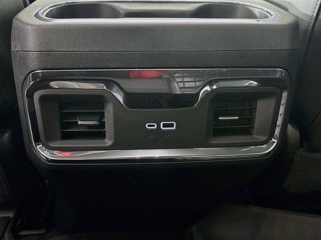 New 2026 GMC Sierra 1500 Elevation w/ Elevation Premium Package AWD/4WD image 26