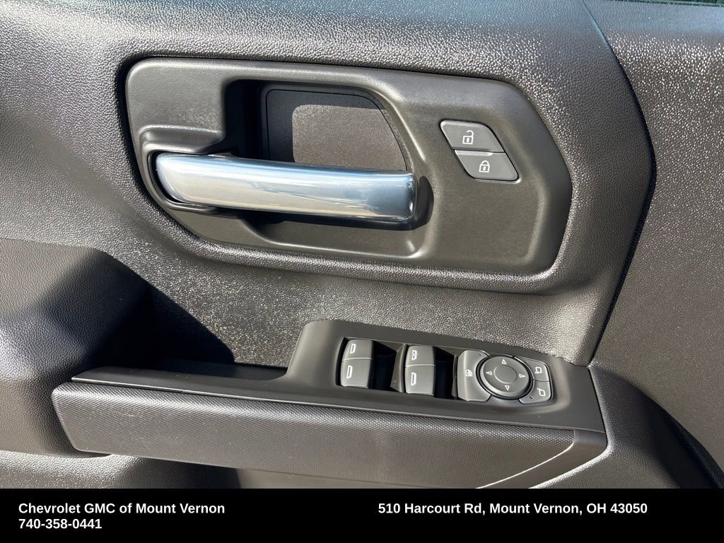 Used 2025 Chevrolet Silverado 2500 Custom w/ Custom Convenience Package image 14