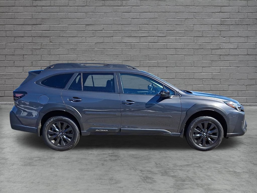 Used 2023 Subaru Outback Onyx Edition AWD/4WD image 13