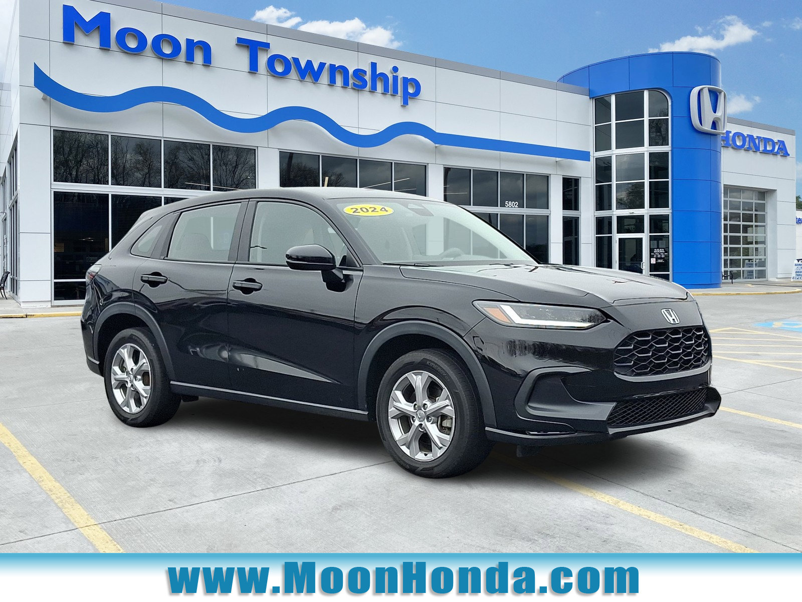Used 2024 Honda HR-V LX image 1