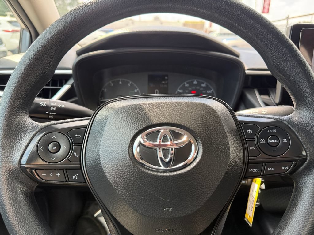 Certified 2024 Toyota Corolla LE FWD image 32