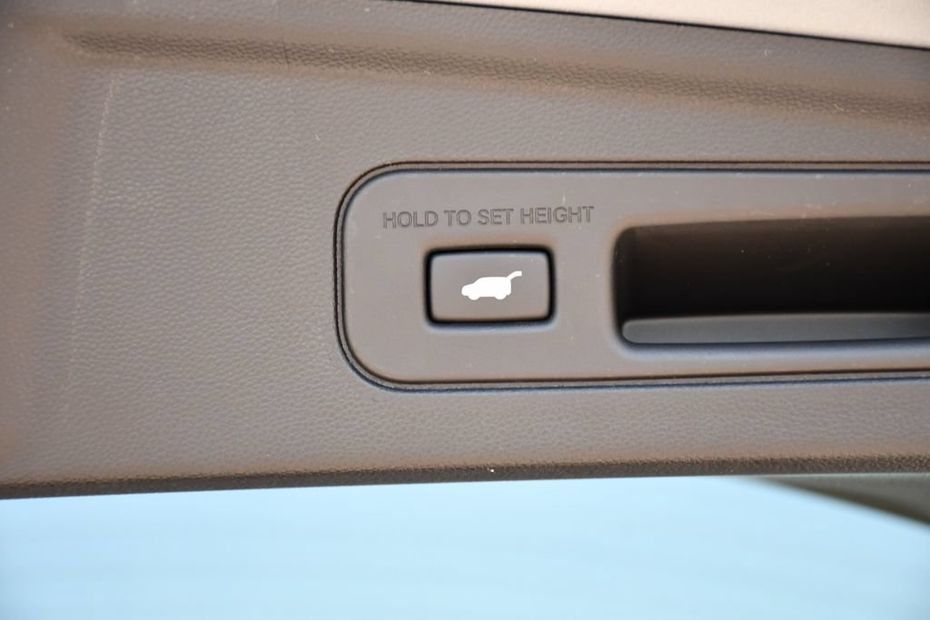 Used 2026 Acura MDX w/ Technology Package FWD image 29