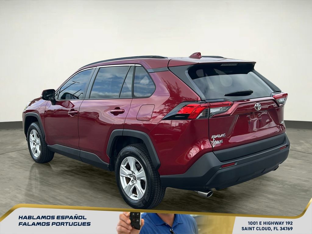 Used 2021 Toyota RAV4 XLE w/ Convenience Package image 4