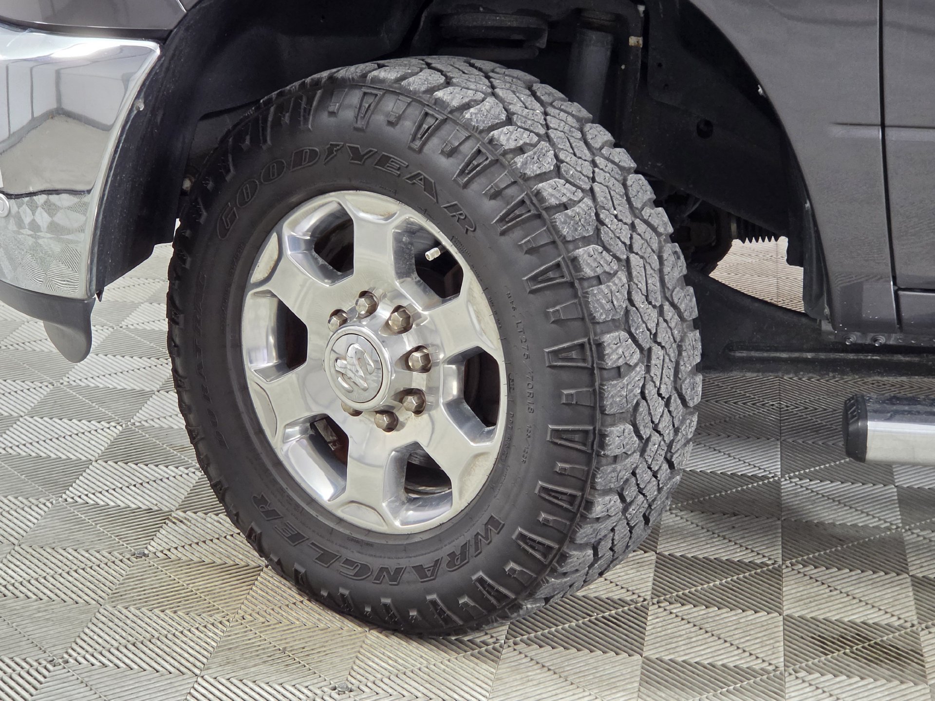 Used 2018 RAM 2500 Big Horn AWD/4WD image 2