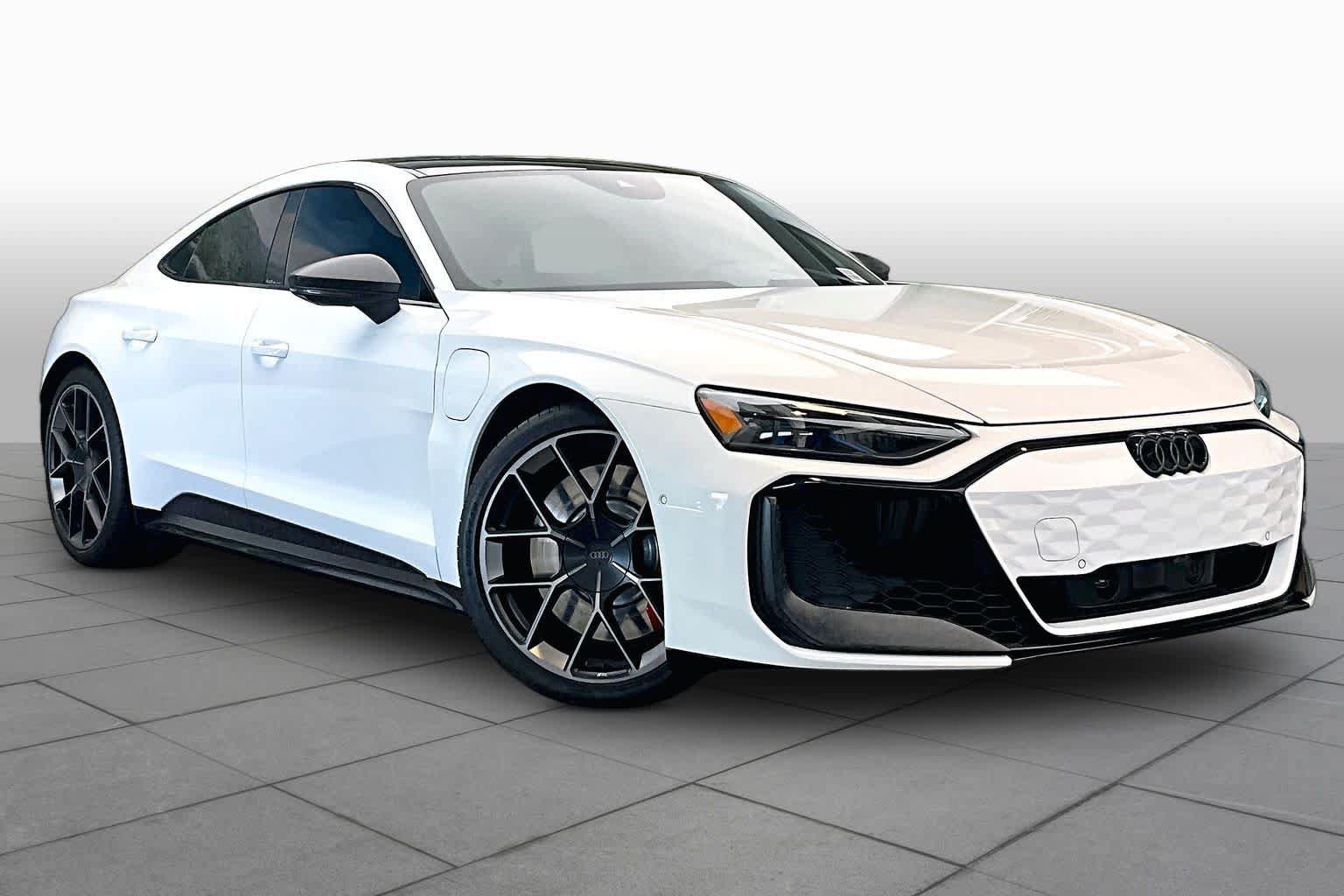 New 2026 Audi RS e-tron GT performance AWD/4WD image 2
