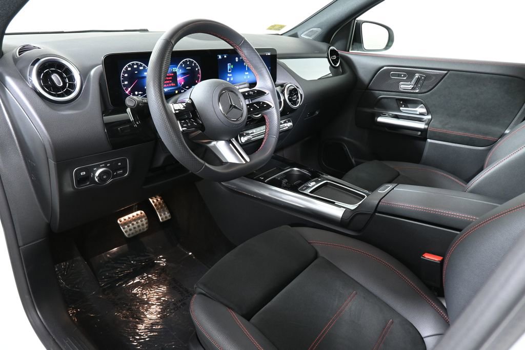 Certified 2026 Mercedes-Benz GLA 250 4MATIC image 14