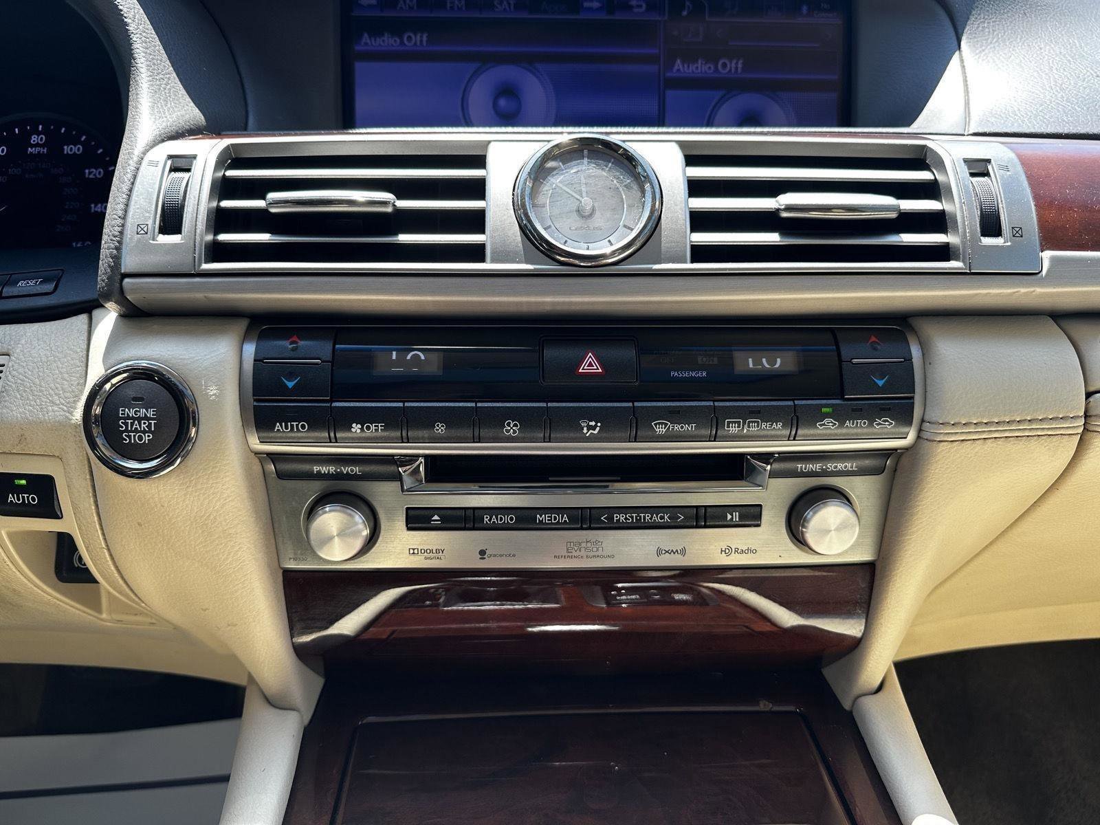 Used 2013 Lexus LS 460 w/ Comfort Pkg RWD image 17