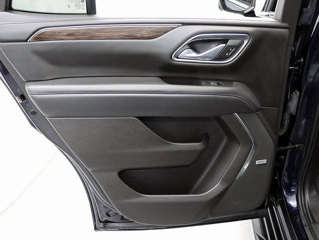 Used 2021 Chevrolet Tahoe LT w/ LT Signature Package image 27