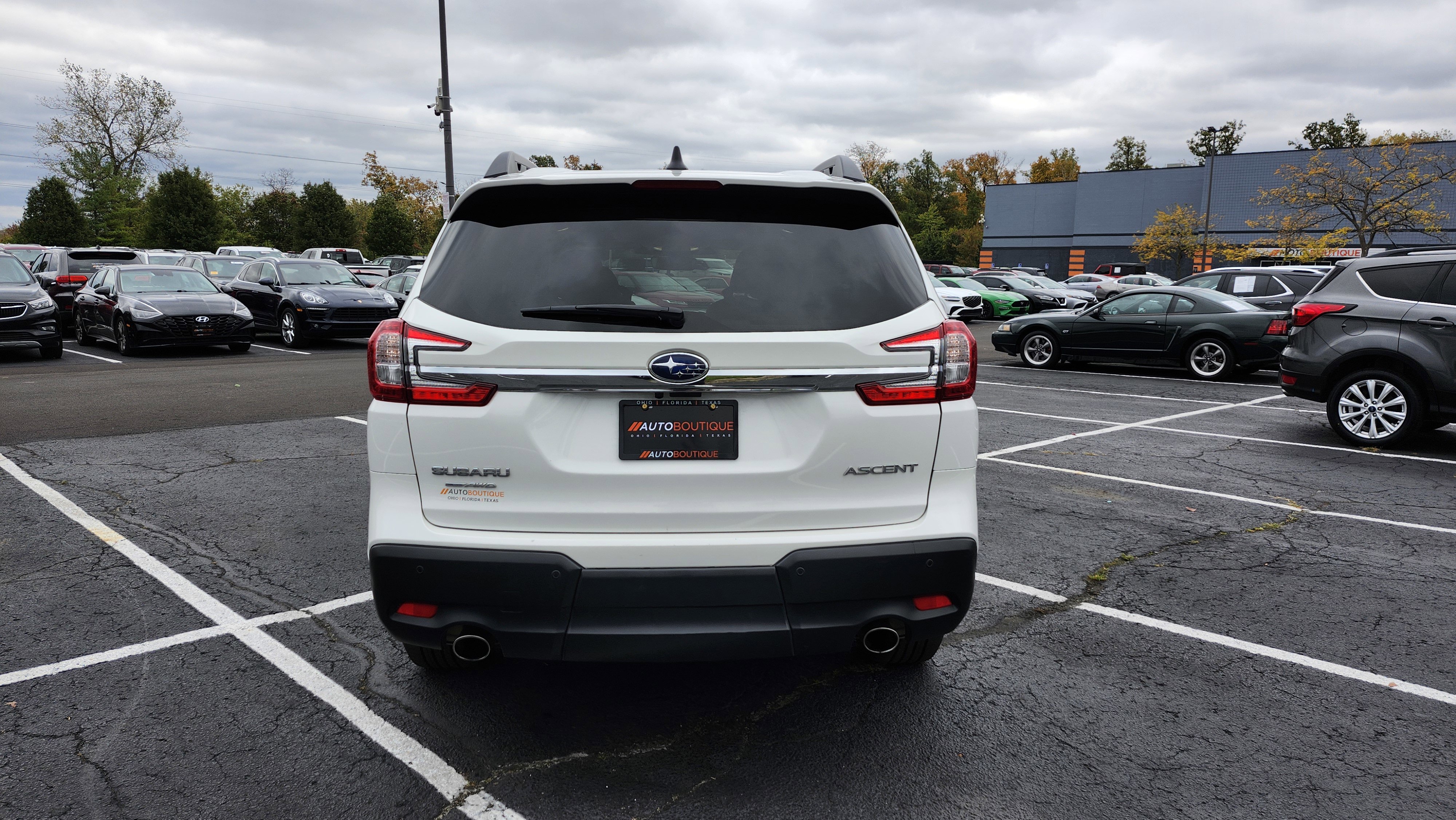 Used 2025 Subaru Ascent Premium image 10