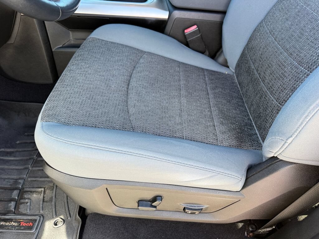 Used 2019 RAM 1500 Big Horn AWD/4WD image 19