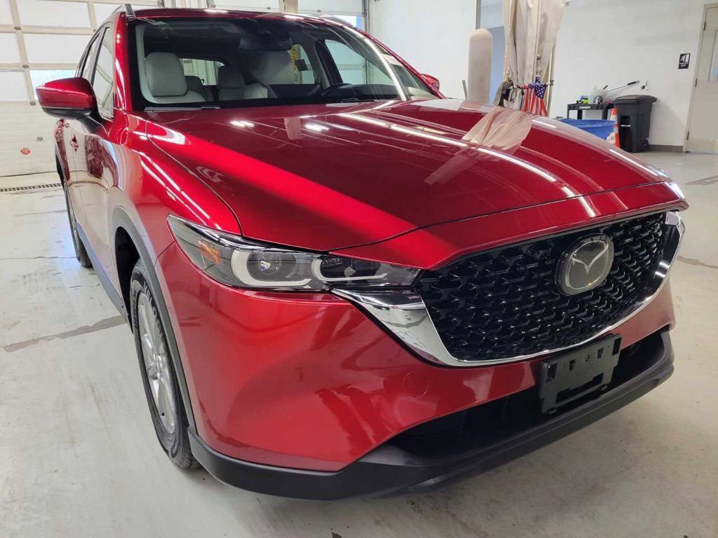 Used 2022 MAZDA CX-5 AWD 2.5 S w/ Preferred Package image 1
