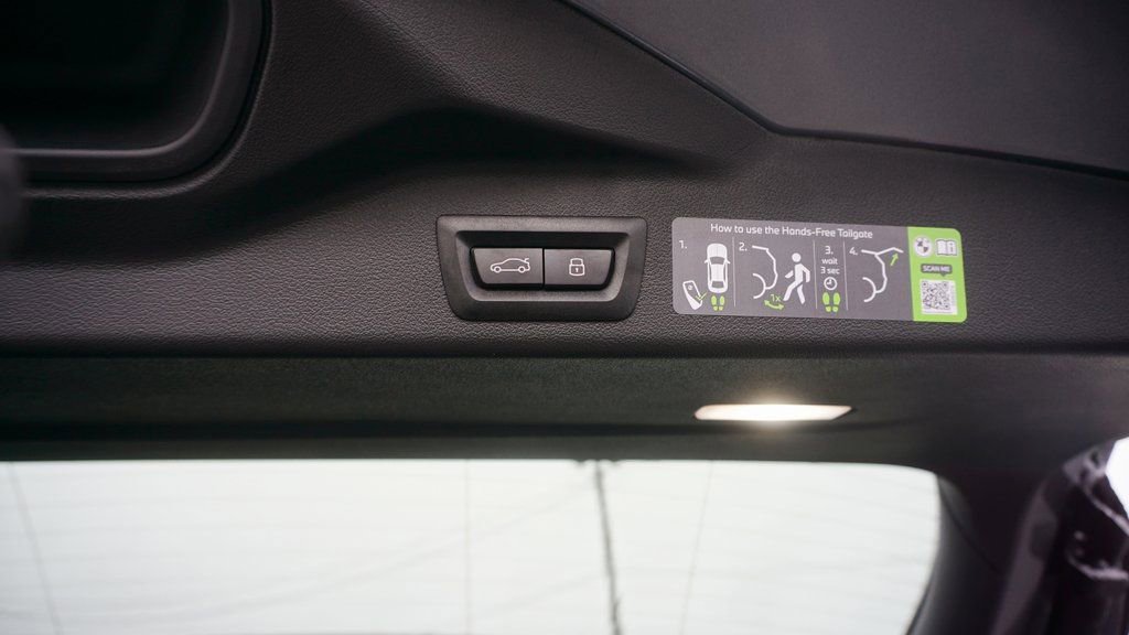 New 2026 BMW X5 xDrive40i w/ Climate Comfort Package image 8