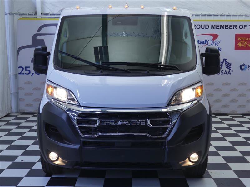 Used 2025 RAM ProMaster 2500 w/ U-Haul Equipment Group FWD image 2