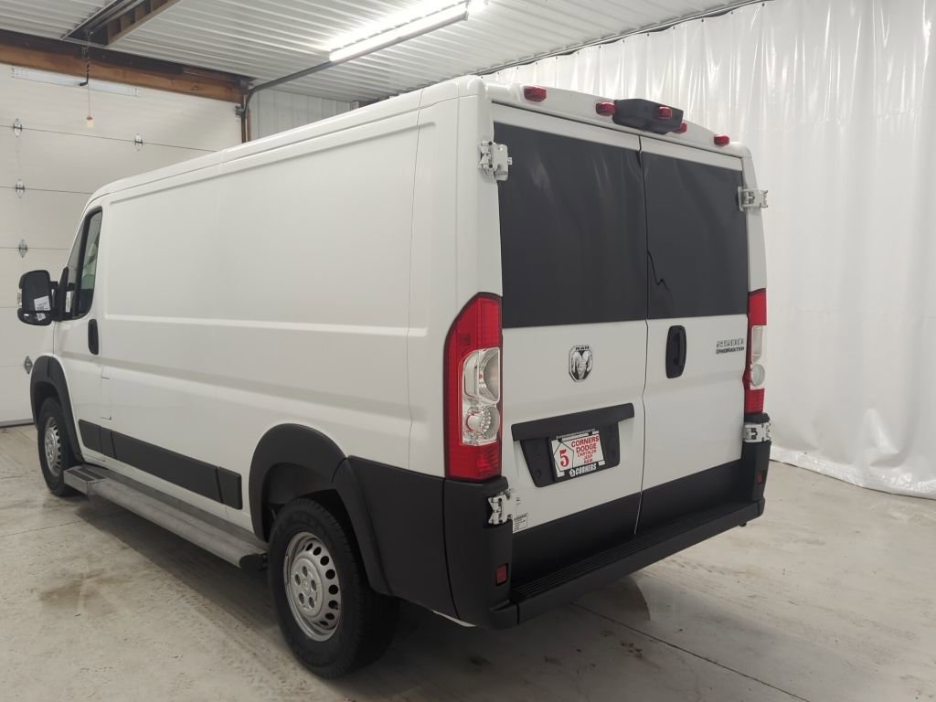 Used 2025 RAM ProMaster 2500 w/ U-Haul Equipment Group FWD image 2