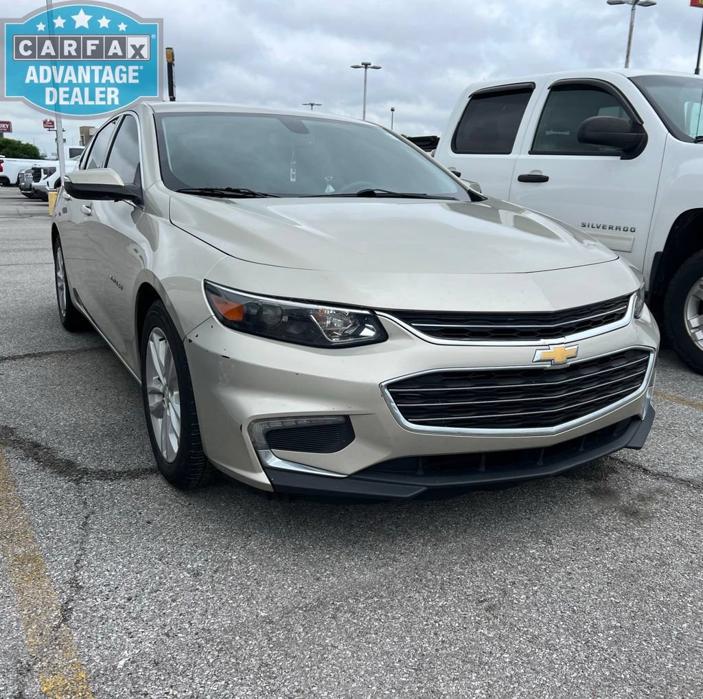 Used 2016 Chevrolet Malibu LT FWD image 1