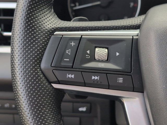 Used 2025 Mitsubishi Outlander SE FWD image 21