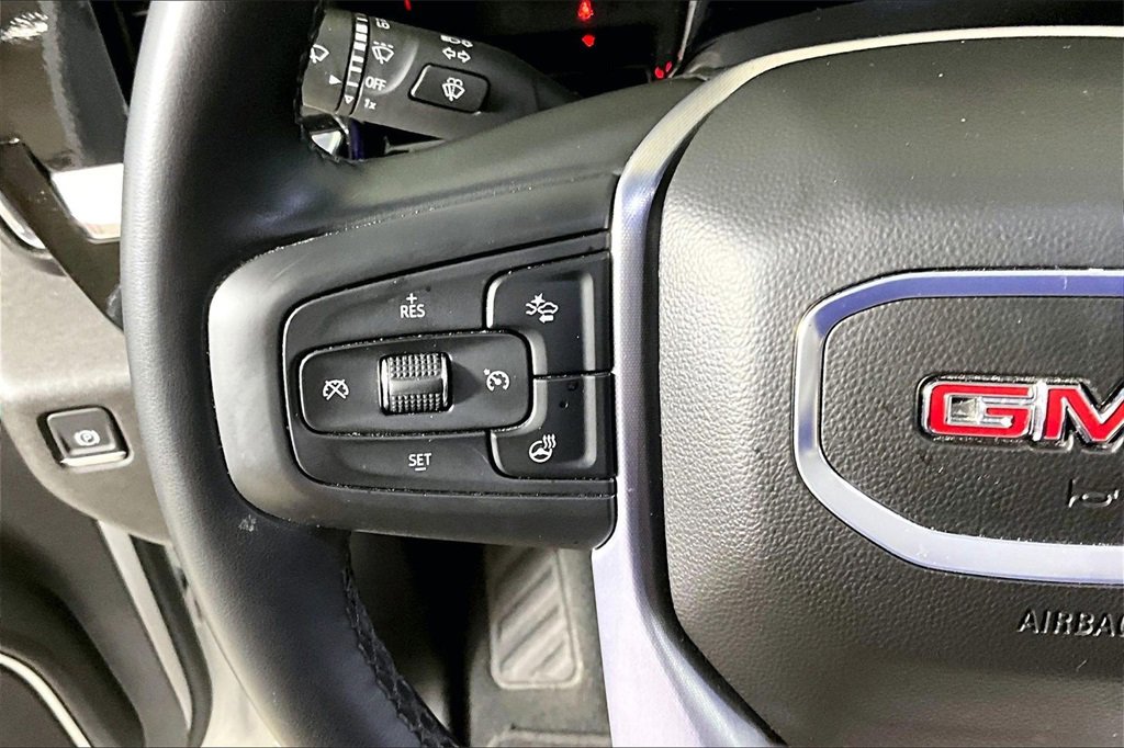 Used 2025 GMC Sierra 1500 SLT image 14