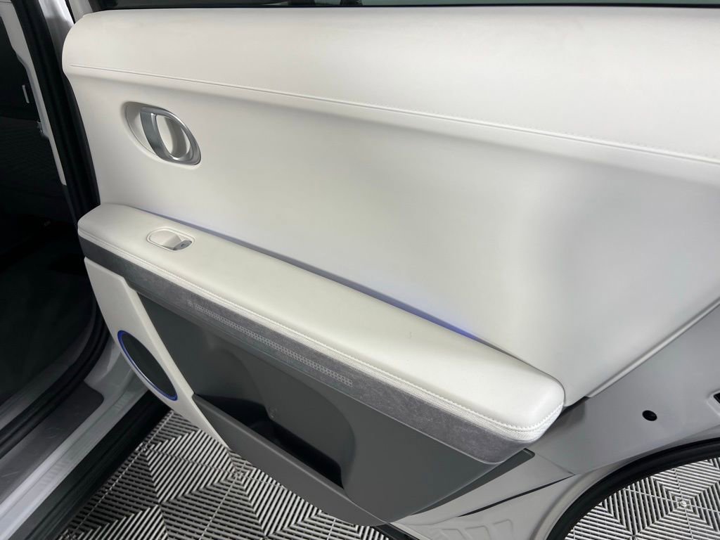 Used 2023 Hyundai Ioniq 5 SEL image 31
