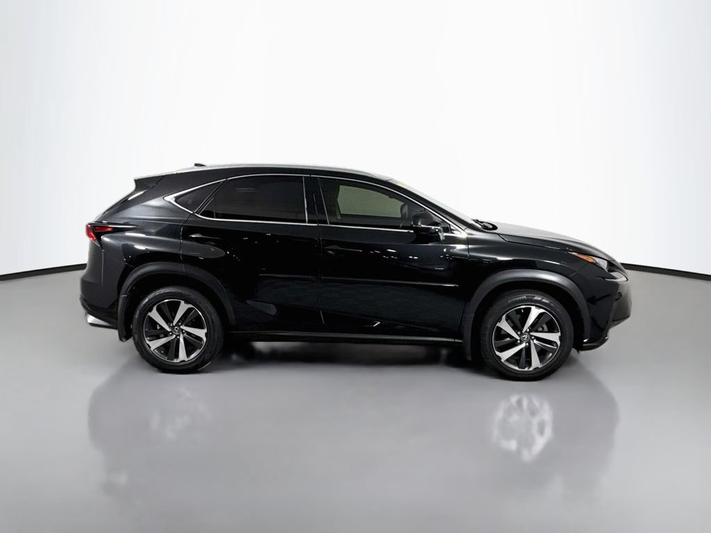 Used 2018 Lexus NX 300 FWD w/ Premium Package image 4