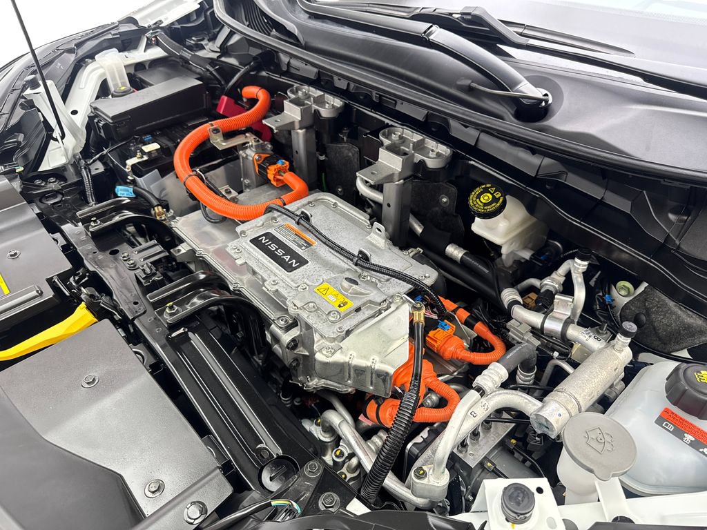 Used 2024 Nissan Ariya AWD image 76