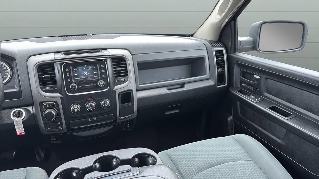 Used 2016 RAM 1500 Express w/ Black Ram 1500 Express Group AWD/4WD image 15