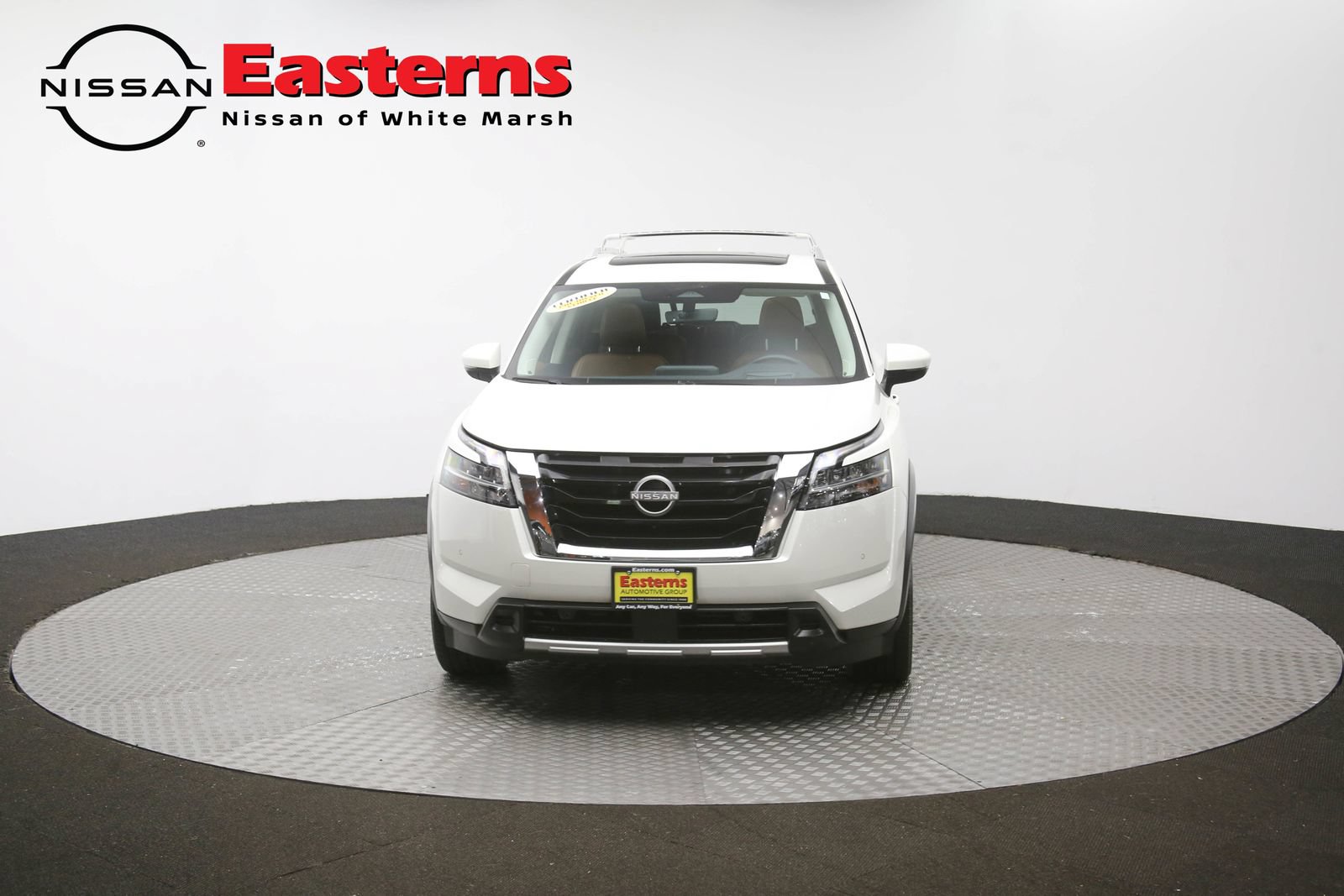 Used 2023 Nissan Pathfinder Platinum AWD/4WD image 56