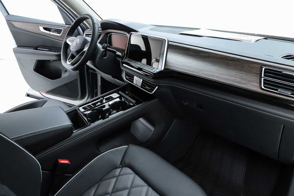 New 2026 Volkswagen Atlas SEL Premium R-Line image 33